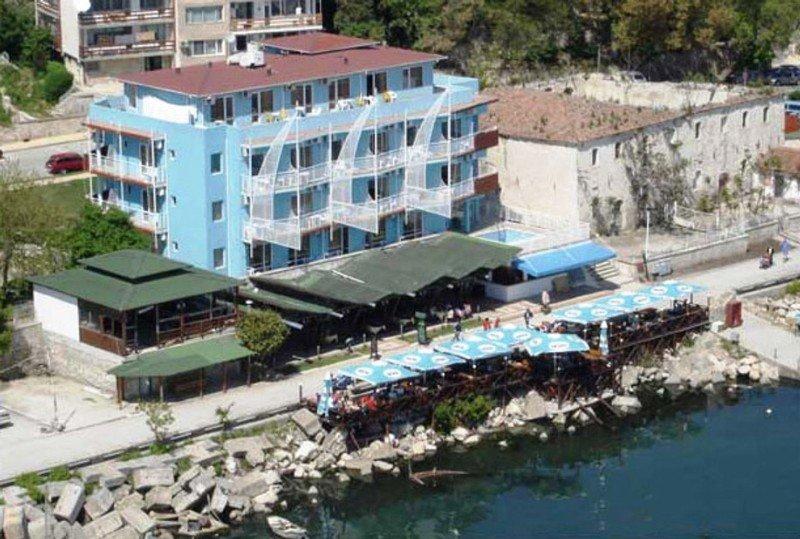 Lotos Hotel Балчик Екстер'єр фото